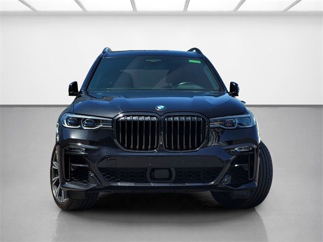 2021 BMW X7 M50i