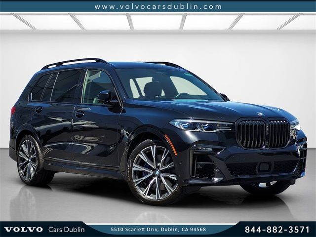 2021 BMW X7 M50i