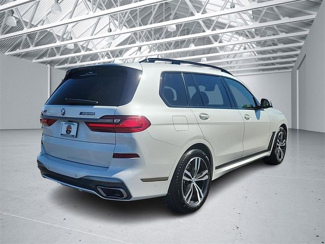 2021 BMW X7 M50i