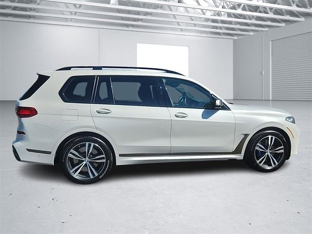 2021 BMW X7 M50i