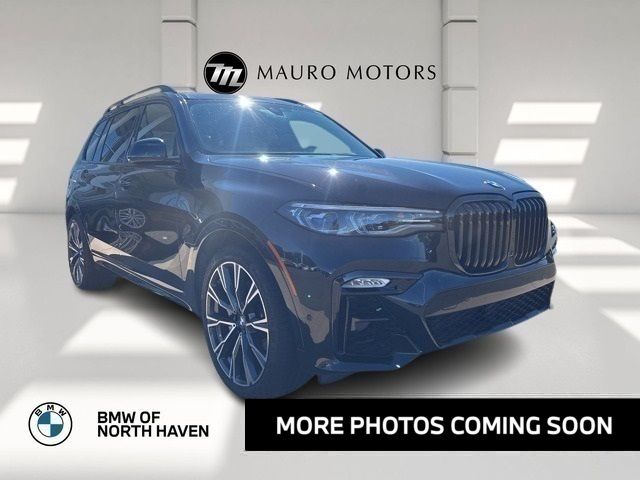 2021 BMW X7 M50i