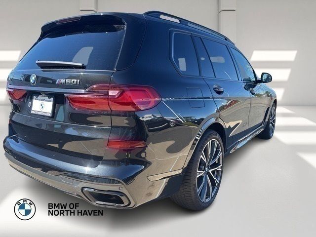 2021 BMW X7 M50i