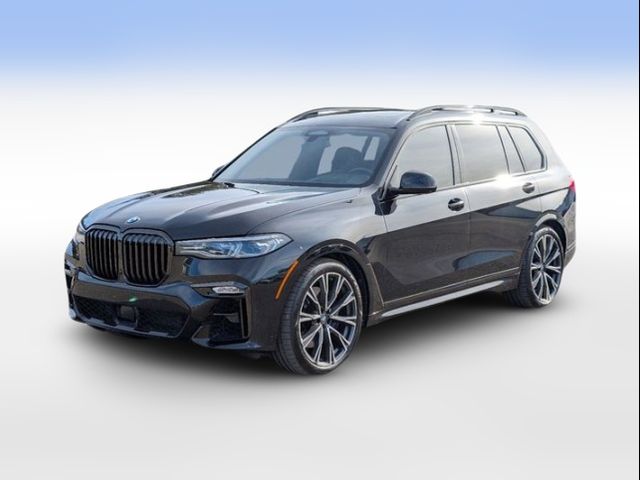 2021 BMW X7 M50i