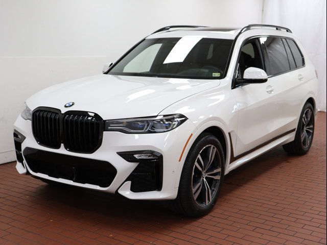 2021 BMW X7 M50i