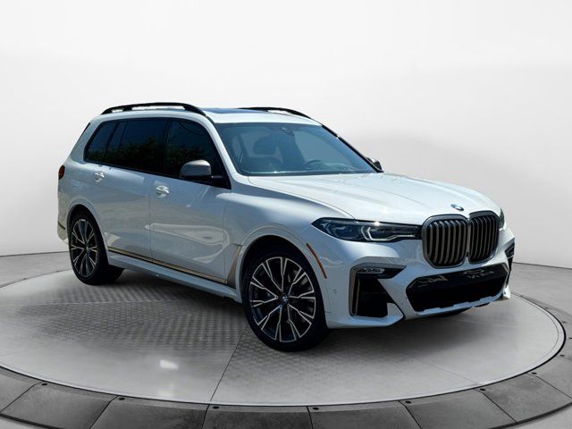 2021 BMW X7 M50i