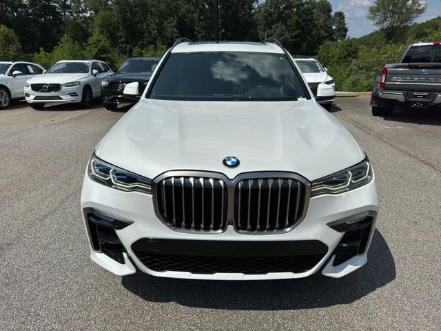 2021 BMW X7 M50i