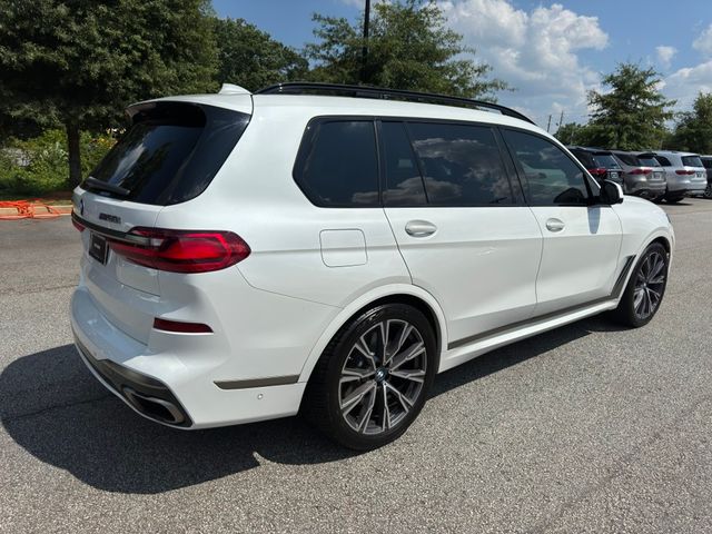 2021 BMW X7 M50i