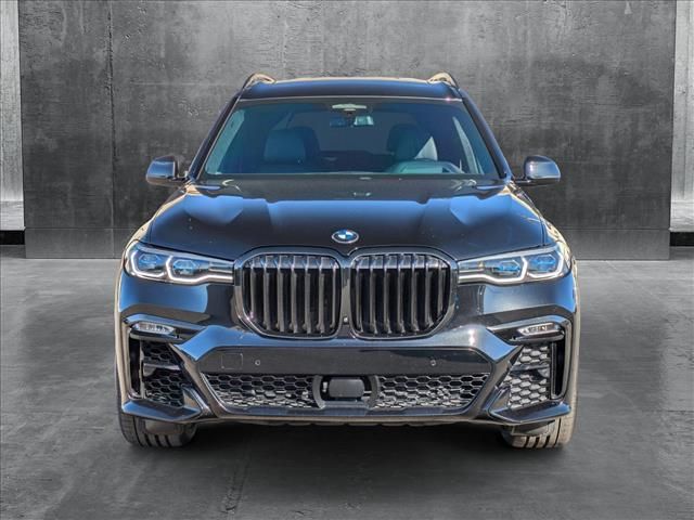 2021 BMW X7 M50i