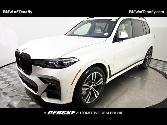 2021 BMW X7 M50i