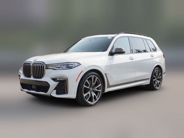 2021 BMW X7 M50i