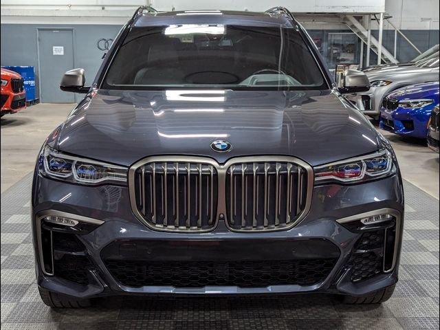 2021 BMW X7 M50i