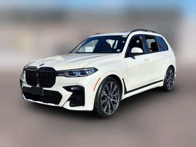 2021 BMW X7 M50i