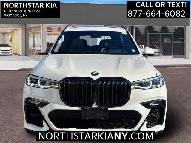 2021 BMW X7 M50i