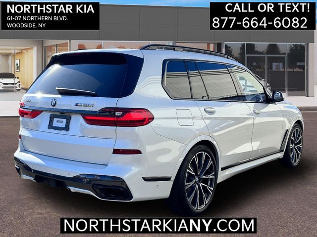 2021 BMW X7 M50i