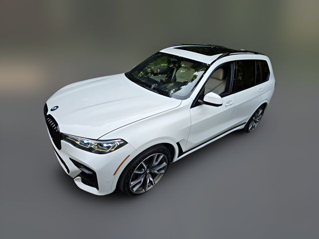 2021 BMW X7 M50i