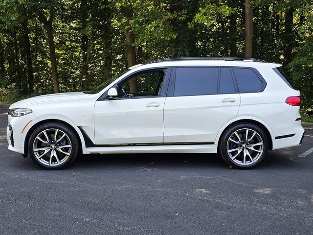 2021 BMW X7 M50i