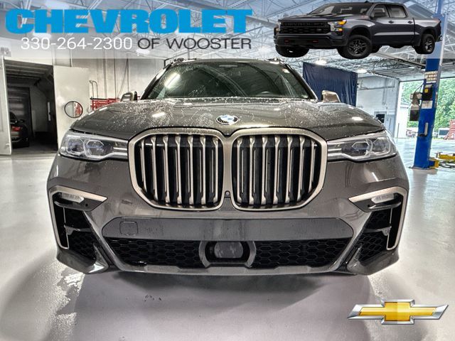 2021 BMW X7 M50i