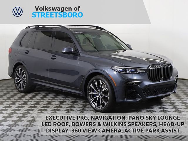 2021 BMW X7 M50i