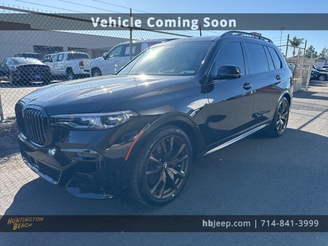 2021 BMW X7 M50i