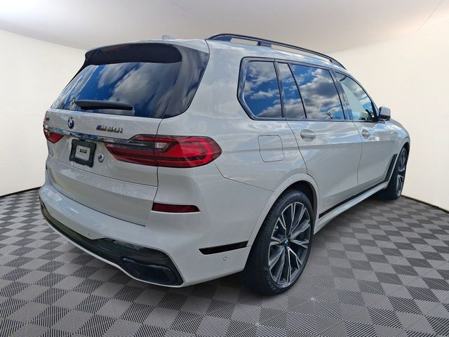 2021 BMW X7 M50i