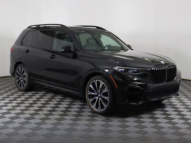 2021 BMW X7 M50i