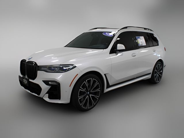 2021 BMW X7 M50i