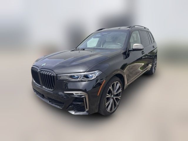 2021 BMW X7 M50i