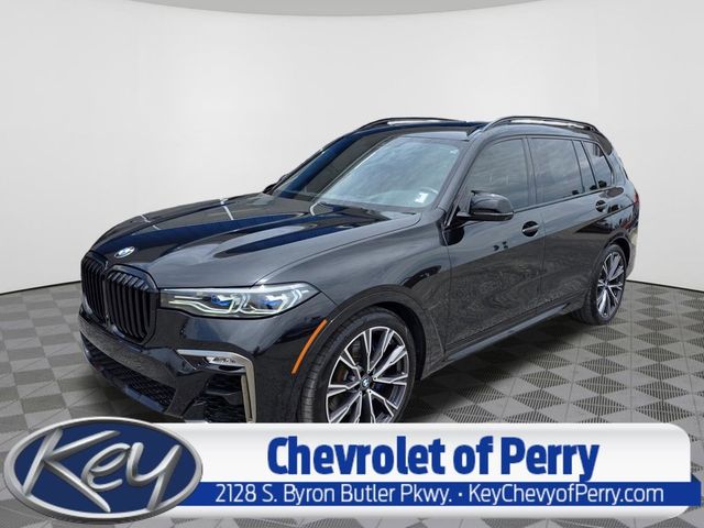 2021 BMW X7 M50i
