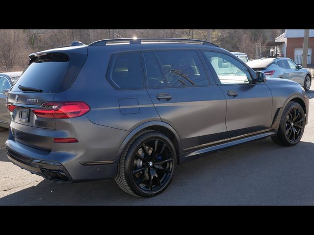 2021 BMW X7 M50i