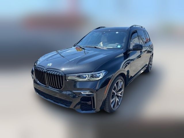 2021 BMW X7 M50i