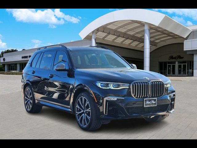 2021 BMW X7 M50i