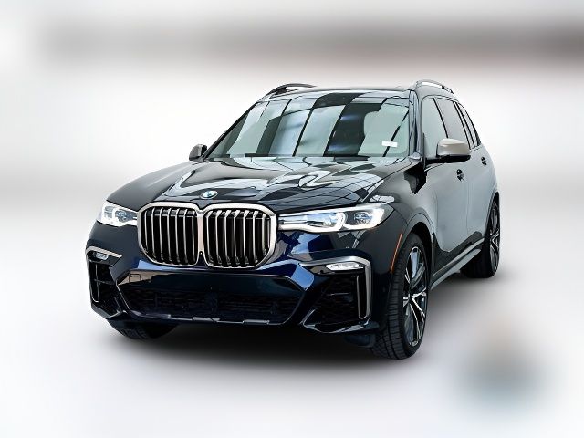 2021 BMW X7 M50i