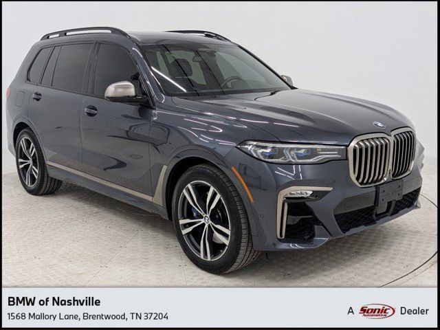 2021 BMW X7 M50i