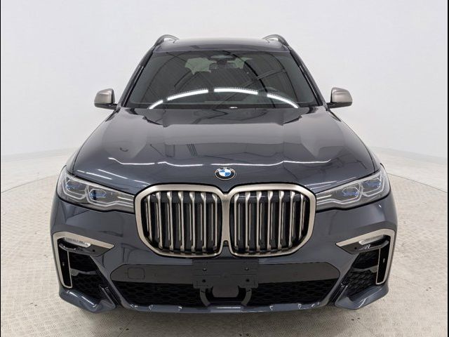 2021 BMW X7 M50i