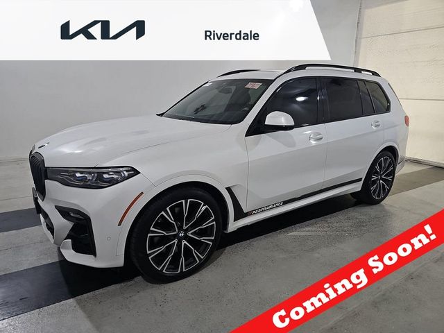 2021 BMW X7 M50i