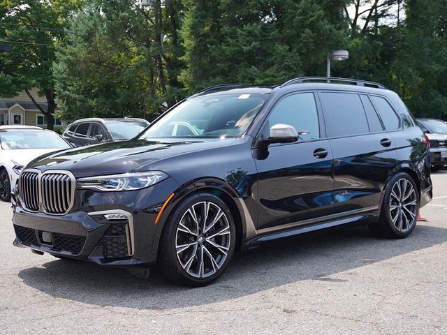 2021 BMW X7 M50i