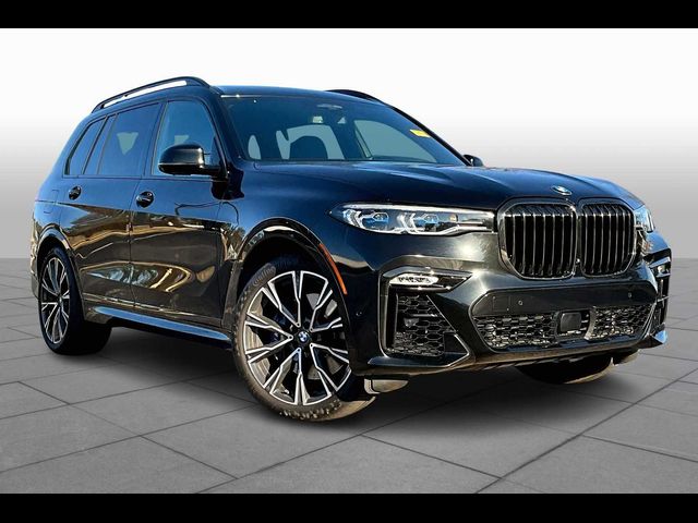 2021 BMW X7 M50i