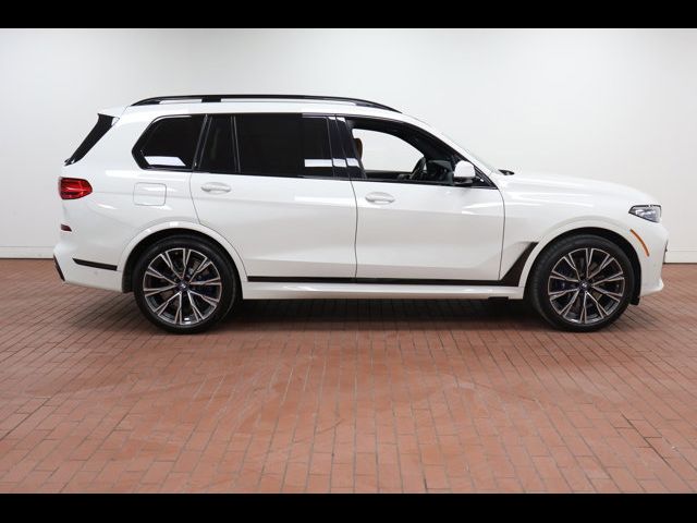 2021 BMW X7 M50i