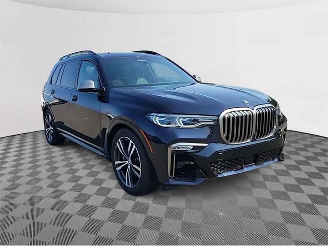 2021 BMW X7 M50i