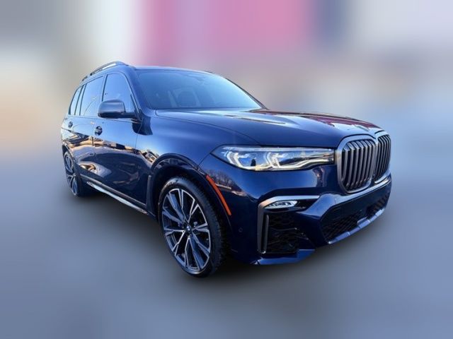 2021 BMW X7 M50i