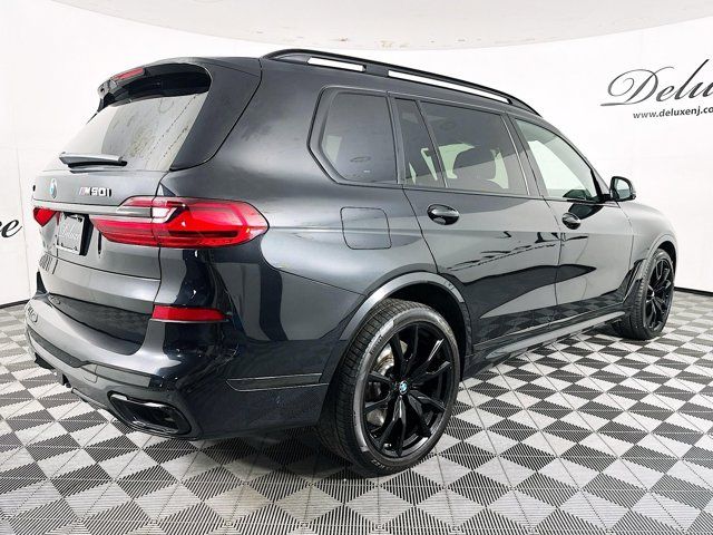 2021 BMW X7 M50i