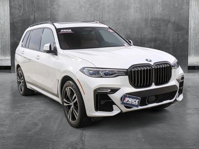 2021 BMW X7 M50i