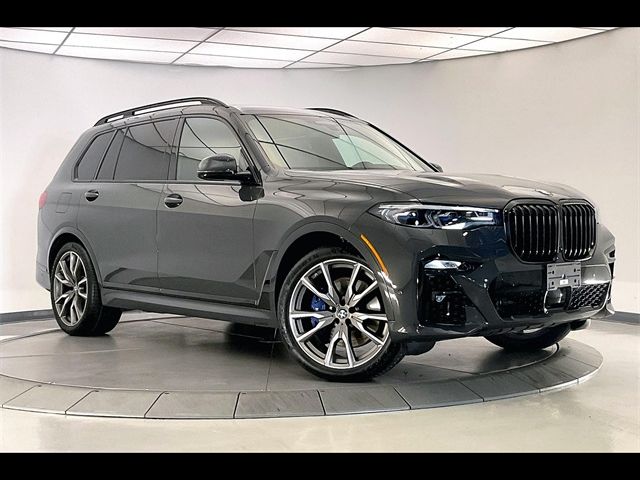 2021 BMW X7 M50i