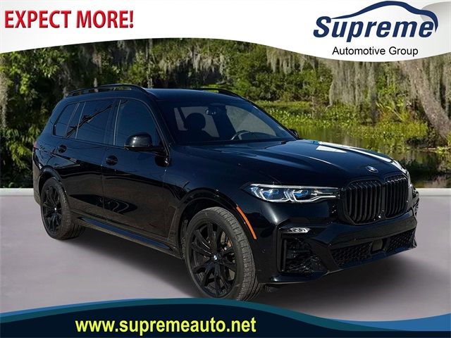 2021 BMW X7 M50i