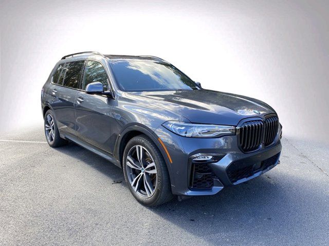 2021 BMW X7 M50i