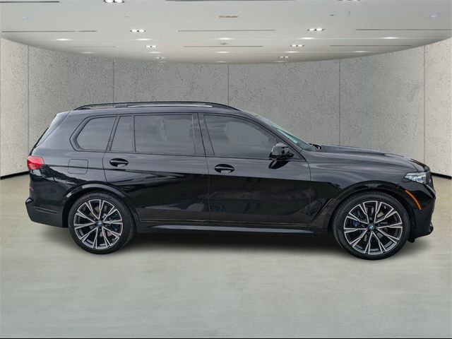 2021 BMW X7 M50i