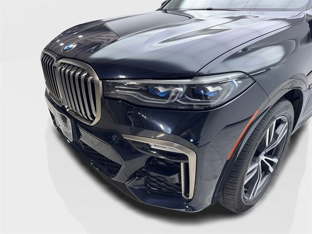 2021 BMW X7 M50i