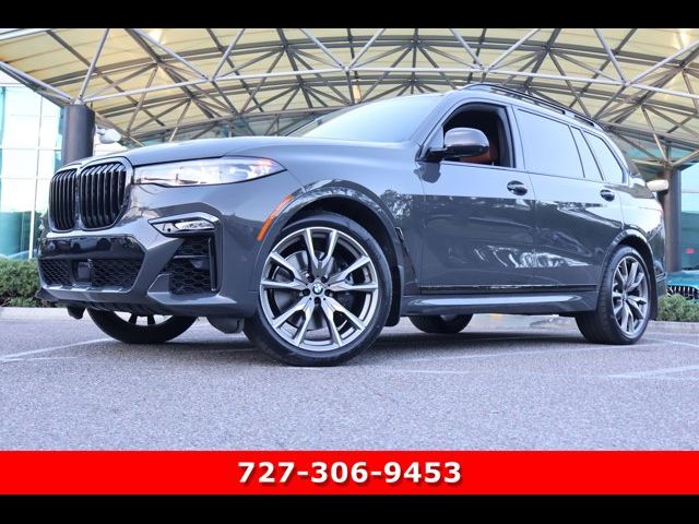 2021 BMW X7 M50i