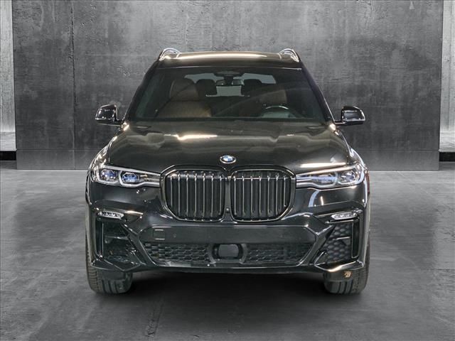 2021 BMW X7 M50i