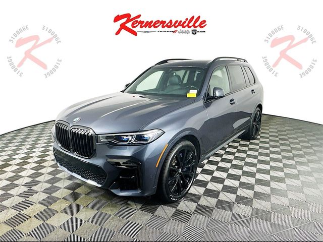 2021 BMW X7 M50i